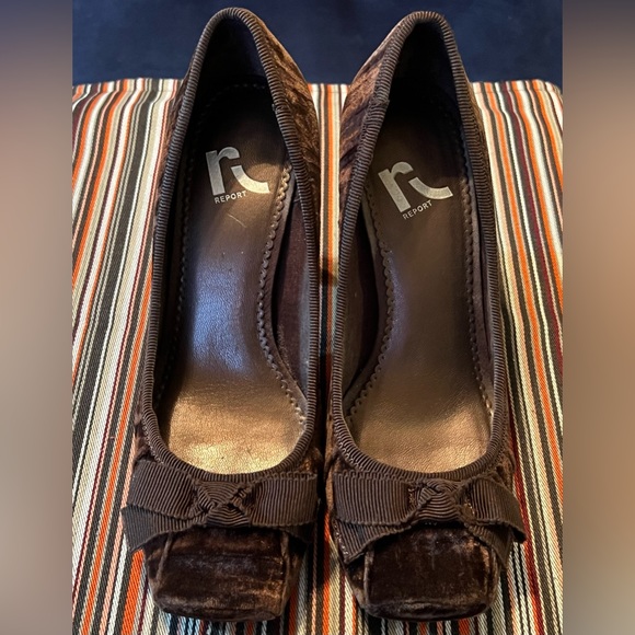 Report Crushed Velvet Pumps w/Bow | Square Toe| Brown | EUC - Picture 2 of 6